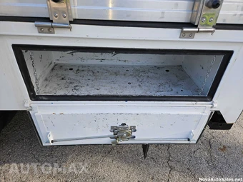 2024 Ford Super Duty F-350 Cab Chassis XL Regular Cab DRW - miniatura 52