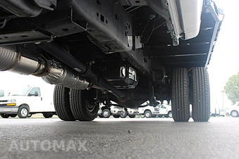 2024 Ford Super Duty F-350 Cab Chassis XLT Regular Cab DRW - miniatura 33