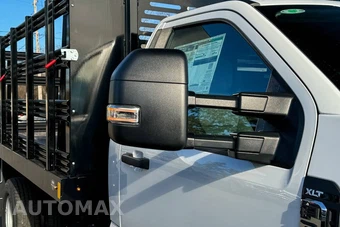2024 Ford Super Duty F-350 Cab Chassis XLT Regular Cab DRW - miniatura 16