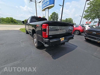 2024 Ford Super Duty F-350 King Ranch Crew Cab Long Bed - miniatura 2