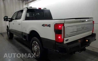 2024 Ford Super Duty F-350 King Ranch Crew Cab Medium Bed - miniatura 4