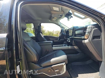 2024 Ford Super Duty F-350 Lariat Crew Cab Long Bed - miniatura 18