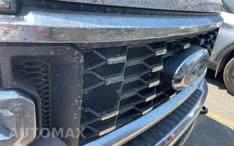 2024 Ford Super Duty F-350 Lariat Crew Cab Long Bed DRW - miniatura 25