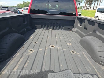 2024 Ford Super Duty F-350 Lariat Crew Cab Long Bed DRW - miniatura 16