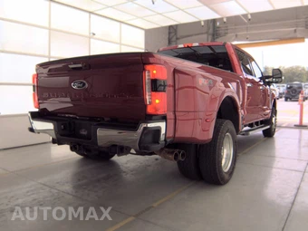 2024 Ford Super Duty F-350 Lariat Crew Cab Long Bed DRW - miniatura 4