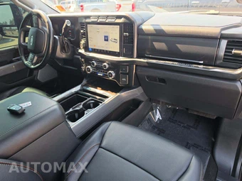 2024 Ford Super Duty F-350 Lariat Crew Cab Long Bed DRW - miniatura 19