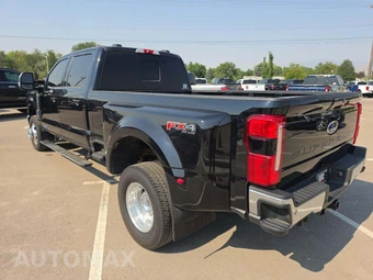 2024 Ford Super Duty F-350 Lariat Crew Cab Long Bed DRW - miniatura 2