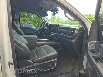 2024 Ford Super Duty F-350 Lariat Crew Cab Long Bed DRW - miniatura 8