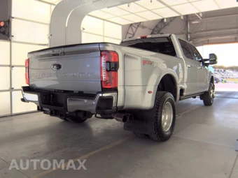 2024 Ford Super Duty F-350 Lariat Crew Cab Long Bed DRW - miniatura 4