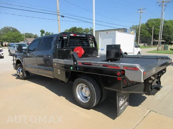 2024 Ford Super Duty F-350 Lariat Crew Cab Long Bed DRW - miniatura 4