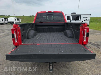 2024 Ford Super Duty F-350 Lariat Crew Cab Medium Bed - miniatura 11