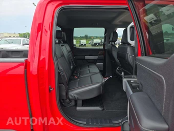 2024 Ford Super Duty F-350 Lariat Crew Cab Medium Bed - miniatura 13