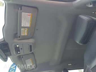 2024 Ford Super Duty F-350 Lariat Crew Cab Medium Bed - miniatura 8