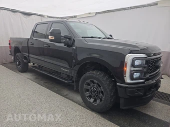 2024 Ford Super Duty F-350 Lariat Crew Cab Medium Bed - miniatura 3