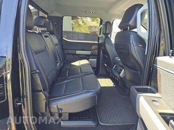 2024 Ford Super Duty F-350 Lariat Crew Cab Medium Bed - miniatura 17