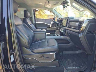 2024 Ford Super Duty F-350 Lariat Crew Cab Medium Bed - miniatura 19
