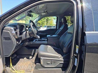 2024 Ford Super Duty F-350 Lariat Crew Cab Medium Bed - miniatura 7