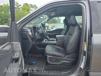 2024 Ford Super Duty F-350 Lariat Crew Cab Medium Bed - miniatura 3