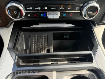 2024 Ford Super Duty F-350 Limited Crew Cab Long Bed DRW - miniatura 13