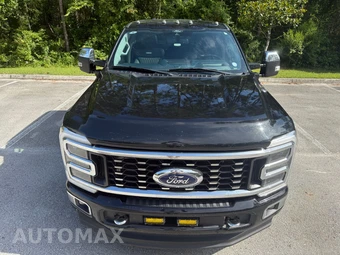 2024 Ford Super Duty F-350 Limited Crew Cab Long Bed DRW - miniatura 3