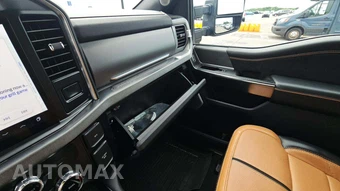 2024 Ford Super Duty F-350 Platinum Crew Cab Long Bed - miniatura 26