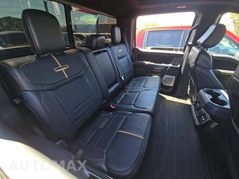 2024 Ford Super Duty F-350 Platinum Crew Cab Long Bed - miniatura 16