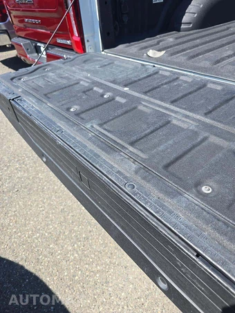 2024 Ford Super Duty F-350 Platinum Crew Cab Long Bed - miniatura 21