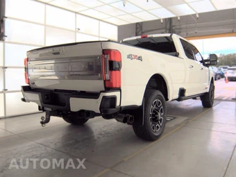 2024 Ford Super Duty F-350 Platinum Crew Cab Long Bed - miniatura 4