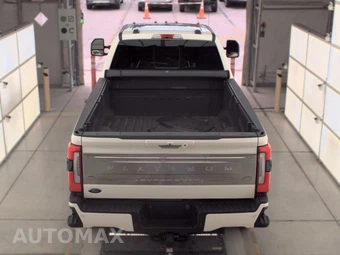 2024 Ford Super Duty F-350 Platinum Crew Cab Long Bed - miniatura 5