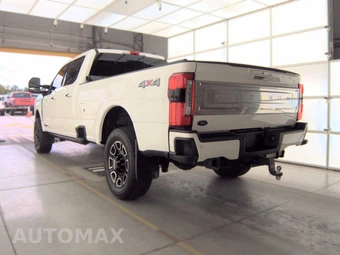 2024 Ford Super Duty F-350 Platinum Crew Cab Long Bed - miniatura 6