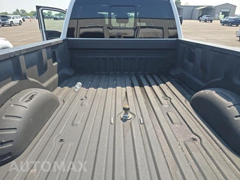 2024 Ford Super Duty F-350 Platinum Crew Cab Long Bed DRW - miniatura 16