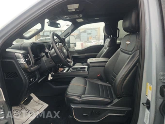 2024 Ford Super Duty F-350 Platinum Crew Cab Long Bed DRW - miniatura 26