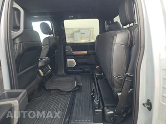 2024 Ford Super Duty F-350 Platinum Crew Cab Long Bed DRW - miniatura 38