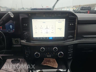 2024 Ford Super Duty F-350 Platinum Crew Cab Long Bed DRW - miniatura 40