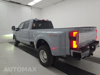 2024 Ford Super Duty F-350 Platinum Crew Cab Long Bed DRW - miniatura 6