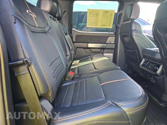 2024 Ford Super Duty F-350 Platinum Crew Cab Medium Bed - miniatura 16