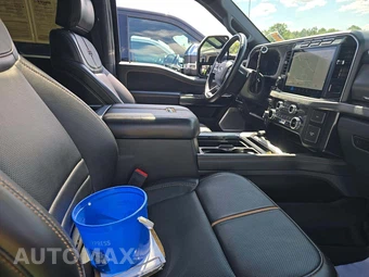 2024 Ford Super Duty F-350 Platinum Crew Cab Medium Bed - miniatura 18