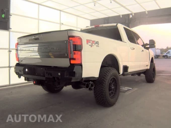 2024 Ford Super Duty F-350 Platinum Crew Cab Medium Bed - miniatura 4