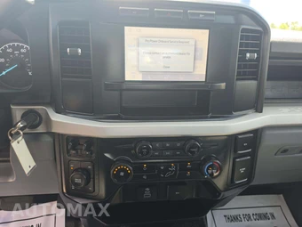 2024 Ford Super Duty F-350 XL Crew Cab Long Bed - miniatura 10