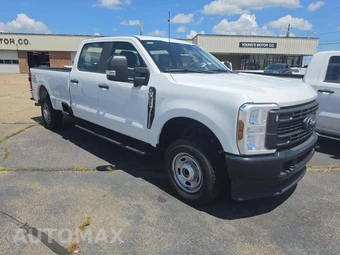 2024 Ford Super Duty F-350 XL Crew Cab Long Bed - miniatura 4