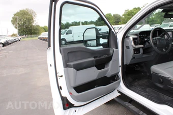 2024 Ford Super Duty F-350 XL Extended Cab Long Bed w/Rear Doors - miniatura 18