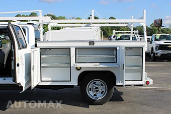 2024 Ford Super Duty F-350 XL Extended Cab Long Bed w/Rear Doors - miniatura 8