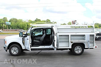 2024 Ford Super Duty F-350 XL Extended Cab Long Bed w/Rear Doors - miniatura 8