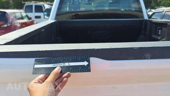2024 Ford Super Duty F-350 XL Extended Cab Medium Bed w/Rear Doors - miniatura 18