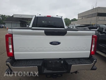 2024 Ford Super Duty F-350 XL Extended Cab Medium Bed w/Rear Doors - miniatura 5