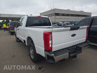 2024 Ford Super Duty F-350 XL Extended Cab Medium Bed w/Rear Doors - miniatura 6