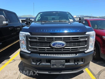 2024 Ford Super Duty F-350 XL Extended Cab Medium Bed w/Rear Doors - miniatura 2