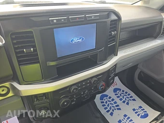 2024 Ford Super Duty F-350 XL Regular Cab Long Bed - miniatura 11