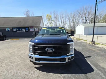 2024 Ford Super Duty F-350 XL Regular Cab Long Bed - miniatura 2