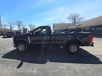 2024 Ford Super Duty F-350 XL Regular Cab Long Bed - miniatura 3